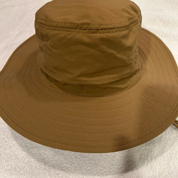 The North Face unisex L-XL Bucket outdoor hat
Nylon mesh adjustable NEW WO tags - Picture 4 of 6